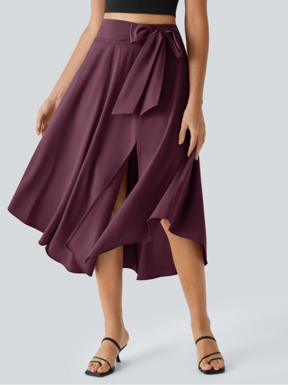 HALARA Breezeful High Waisted Tie Side 2-in-1 Curved Hem Flowy Quick Dry Medium